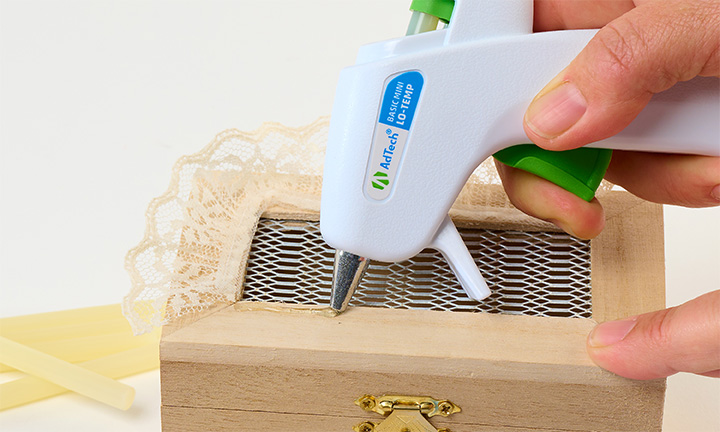 header_0450_05 Low Temp Mini Glue Gun