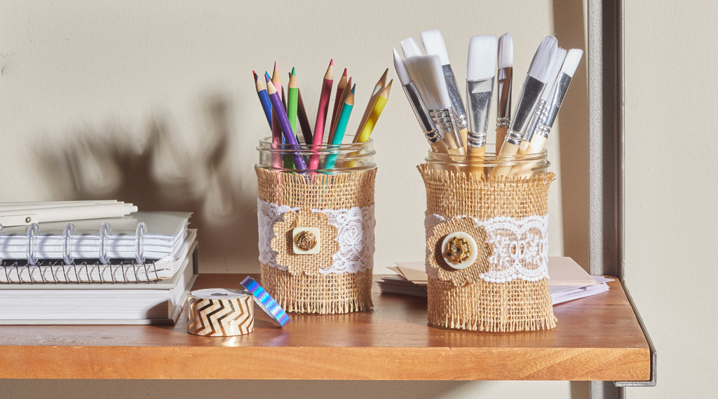How to make burlap jars