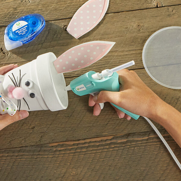 Comfort™ Mini Size Glue Gun