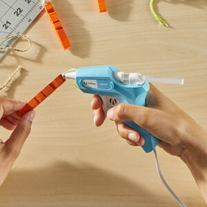 Comfort™ Mini Size Glue Gun