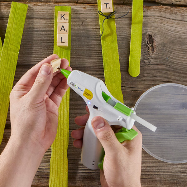 Liberty™ Cordless Mini Glue Gun